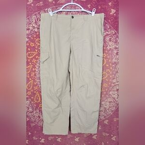 Columbia Men’s Omni-Shade Ripstop Cargo Pants 40x30 Light Khaki Outdoor/Travel